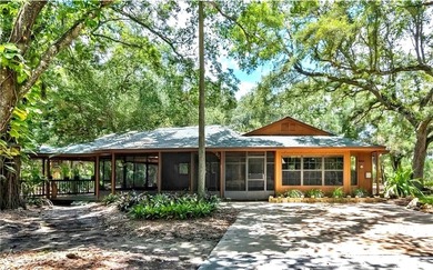 Beach Home Sale Pending in Vero Beach, Florida