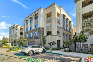 Beach Condo For Sale in Oxnard, California