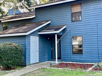 Beach Townhome/Townhouse For Sale in Beaufort, South Carolina