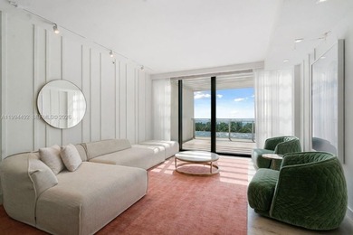 Beach Condo For Sale in Miami Beach, Florida