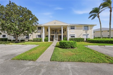 Beach Condo For Sale in Vero Beach, Florida