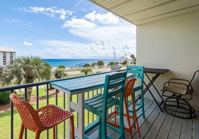 Beach Townhome/Townhouse Sale Pending in Miramar Beach, Florida