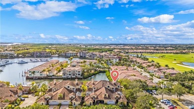 Beach Townhome/Townhouse For Sale in Vero Beach, Florida