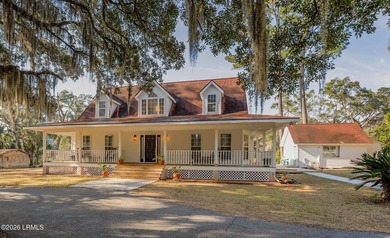 Beach Home For Sale in Beaufort, South Carolina