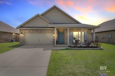 Beach Home For Sale in Foley, Alabama