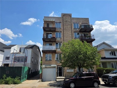 Beach Condo For Sale in Brooklyn, New York