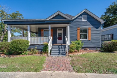 Beach Home For Sale in Gulfport, Mississippi