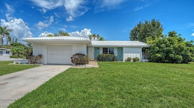 Beach Home Sale Pending in Sarasota, Florida