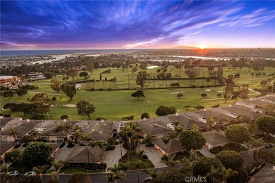 Beach Condo For Sale in Newport Beach, California