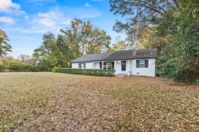 Beach Home For Sale in Tallahassee, Florida