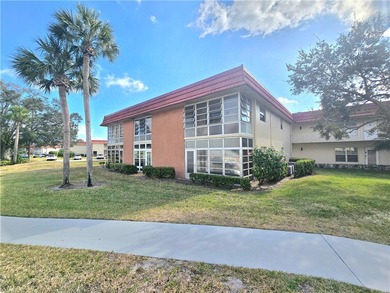 Beach Condo For Sale in Vero Beach, Florida