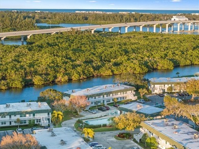 Beach Condo For Sale in Vero Beach, Florida