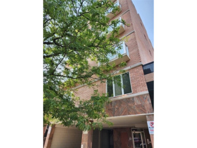 Beach Condo For Sale in Brooklyn, New York