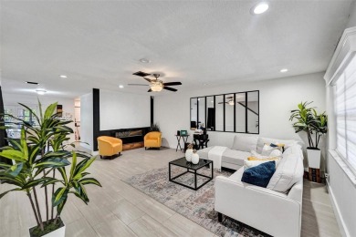 Beach Townhome/Townhouse For Sale in Deerfield Beach, Florida