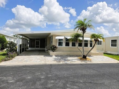 Beach Home For Sale in Sarasota, Florida