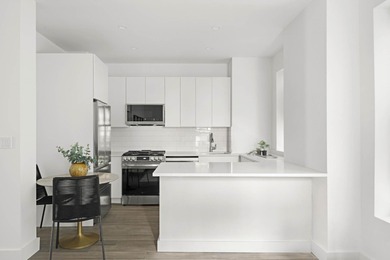 Beach Apartment For Sale in New York, New York