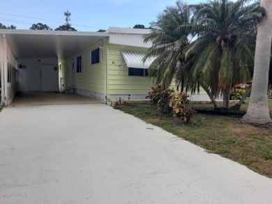 Beach Home For Sale in Port Saint Lucie, Florida