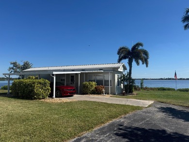 Beach Home For Sale in Ellenton, Florida