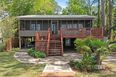 Beach Home For Sale in Fairhope, Alabama
