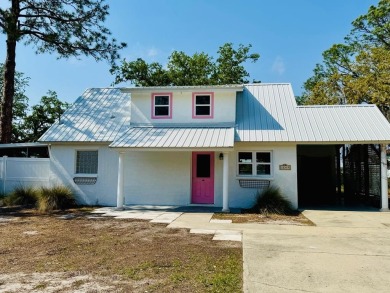 Beach Home For Sale in Cedar Key, Florida