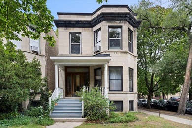 Beach Home Active Under Contract in Chicago, Illinois