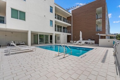 Beach Condo For Sale in Sarasota, Florida