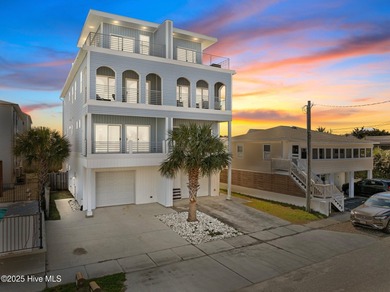 Beach Townhome/Townhouse For Sale in Carolina Beach, North Carolina