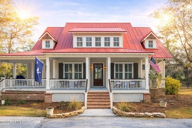 Beach Home For Sale in Seabrook, South Carolina