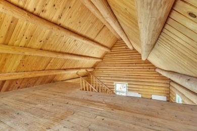 Beach Home For Sale in Steinhatchee, Florida