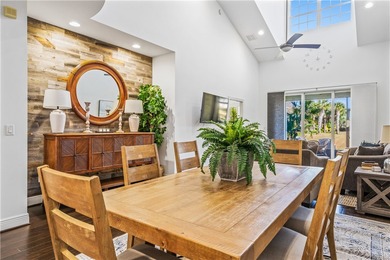 Beach Townhome/Townhouse For Sale in Vero Beach, Florida