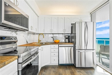 Beach Condo For Sale in Vero Beach, Florida