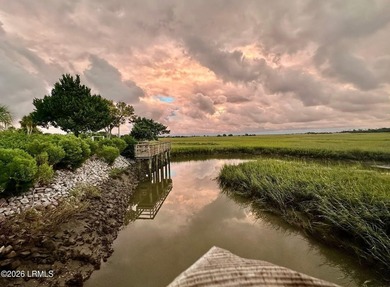 Beach Condo For Sale in Saint Helena Island, South Carolina