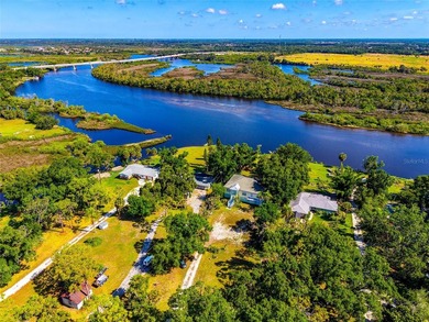 Beach Home For Sale in Bradenton, Florida
