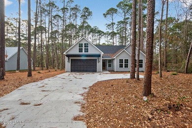 Beach Home For Sale in Beaufort, South Carolina