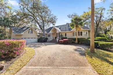 Beach Home For Sale in Hilton Head Island, South Carolina