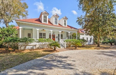 Beach Home Active Under Contract in Beaufort, South Carolina