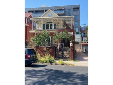 Beach Home For Sale in Brooklyn, New York