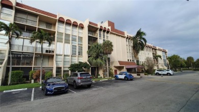 Beach Condo For Sale in Hallandale Beach, Florida