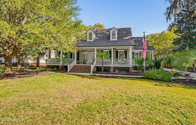 Beach Home For Sale in Beaufort, South Carolina