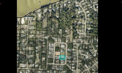 Beach Lot Sale Pending in Gulf Breeze, Florida