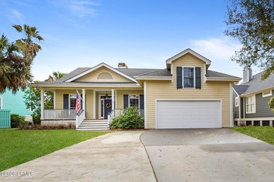 Beach Home For Sale in Beaufort, South Carolina