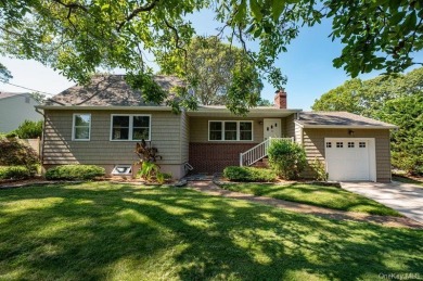 Beach Home Sale Pending in Sound Beach, New York