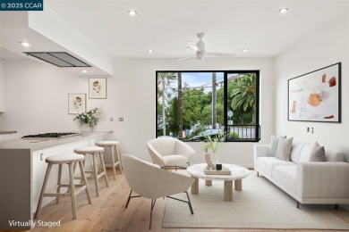 Beach Condo For Sale in Oakland, California