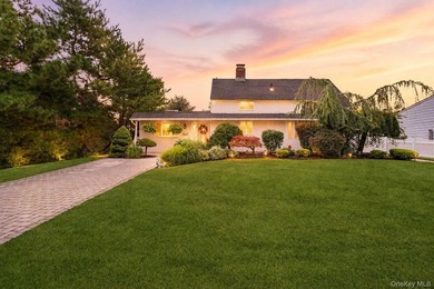 Beach Home For Sale in Wantagh, New York