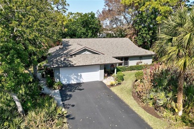 Beach Home For Sale in Vero Beach, Florida