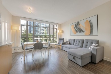 Beach Condo For Sale in Vancouver, BC
