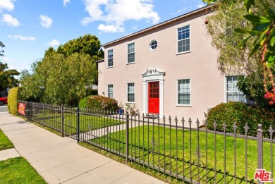 Beach Home For Sale in Santa Monica, California