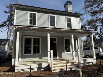 Beach Home For Sale in Beaufort, South Carolina