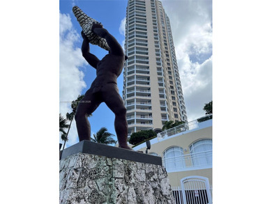 Beach Condo For Sale in Miami, Florida