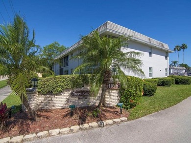 Beach Condo For Sale in Vero Beach, Florida
